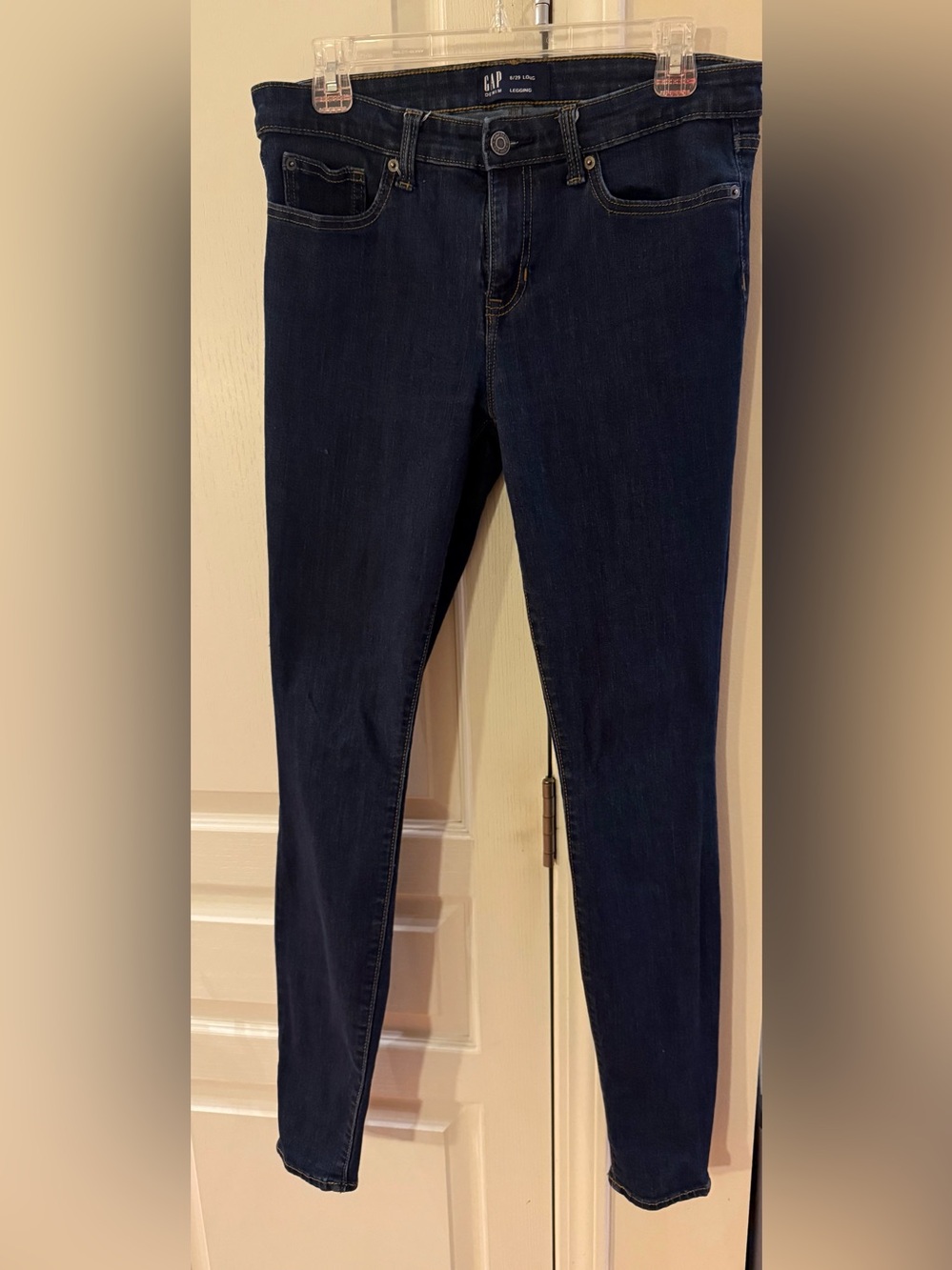GAP Women’s Legging Jeans